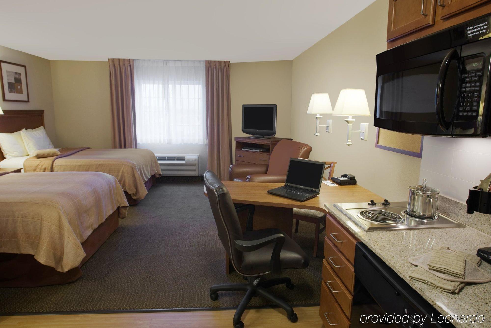 Candlewood Suites Warner Robins By Ihg Room photo